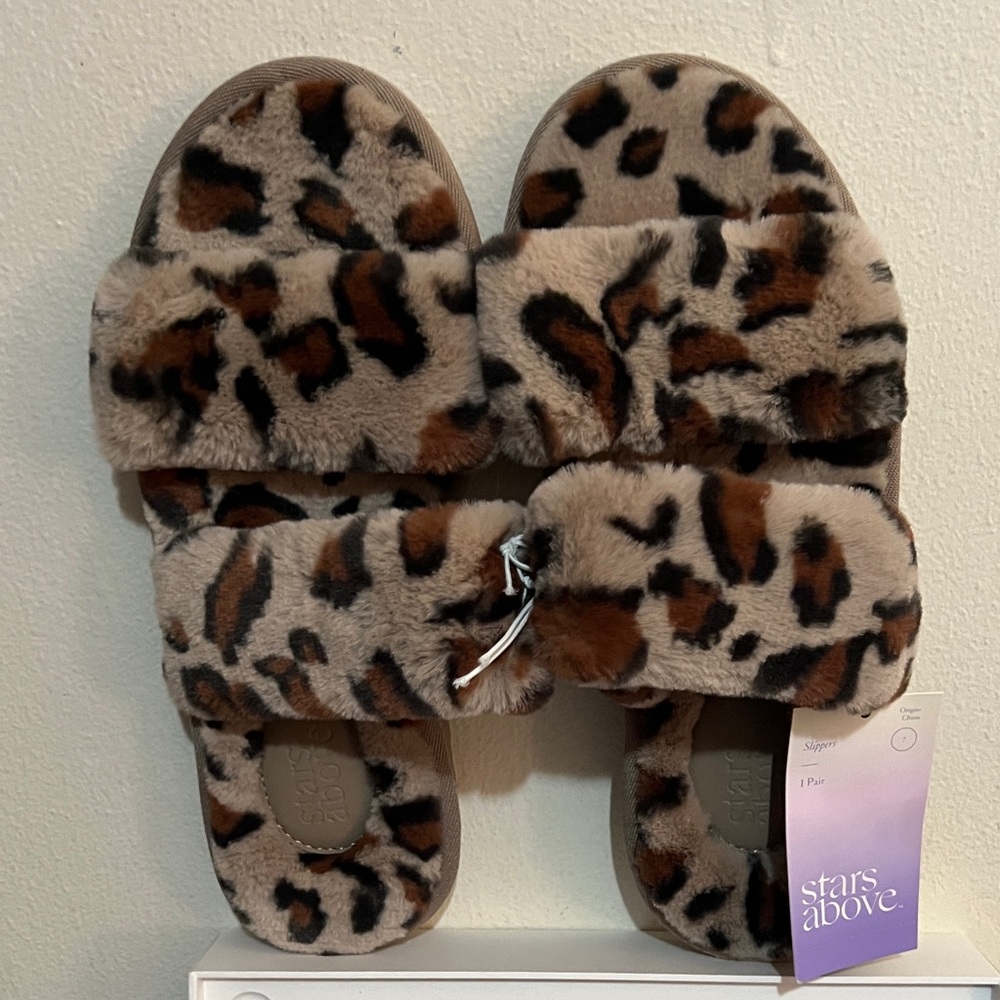 Stars Above Leopard Print Plush Slippers